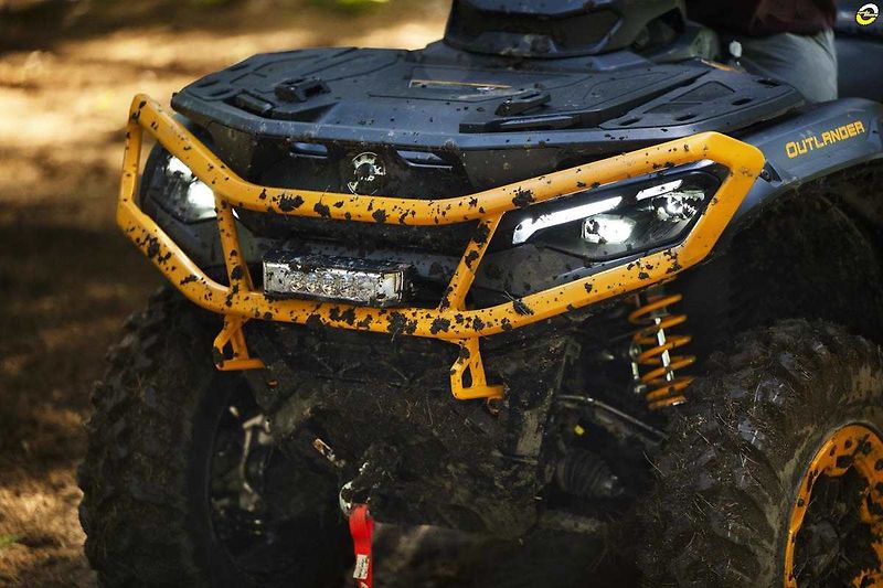 Can-Am Outlander 1000R XT-P (2026) T ABS SAS MY26 - fotka 11 z 20