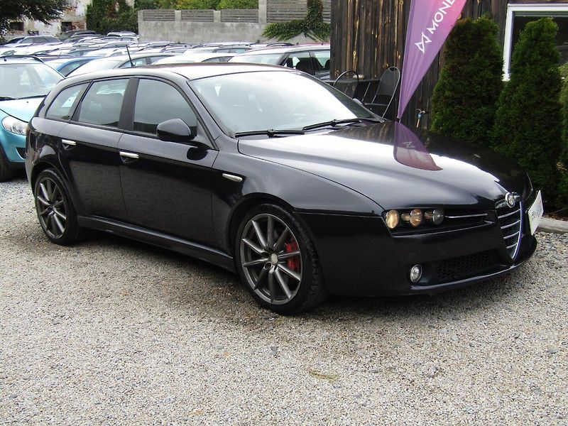 Alfa Romeo 159 (2009) 2.0JTD 125kW - fotka 7 z 33