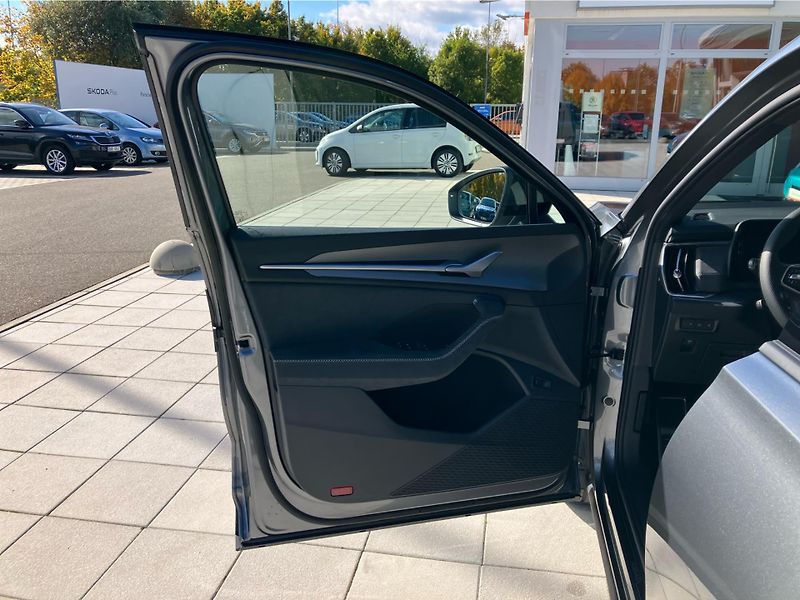 Škoda Kodiaq 2.0TDi 110kW SPORTLINE DSG - fotka 21 z 30