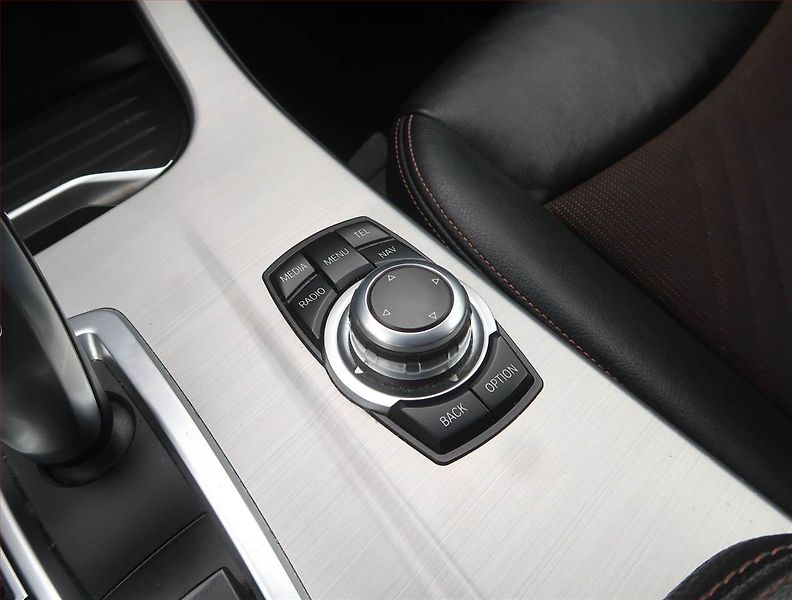BMW X3 (2016) xDrive20d, 4X4, Automat, Kůže - fotka 19 z 22