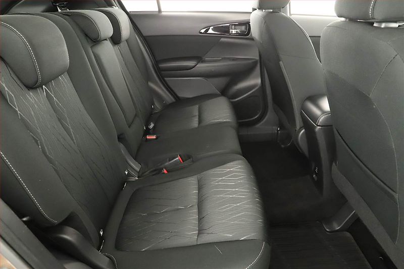 Mitsubishi Eclipse Cross (2018) 1.5 T-MIVEC, 4X4, Automat - fotka 7 z 14