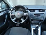 Škoda Octavia (2013) 1.6 TDI, Tempomat - náhled 7