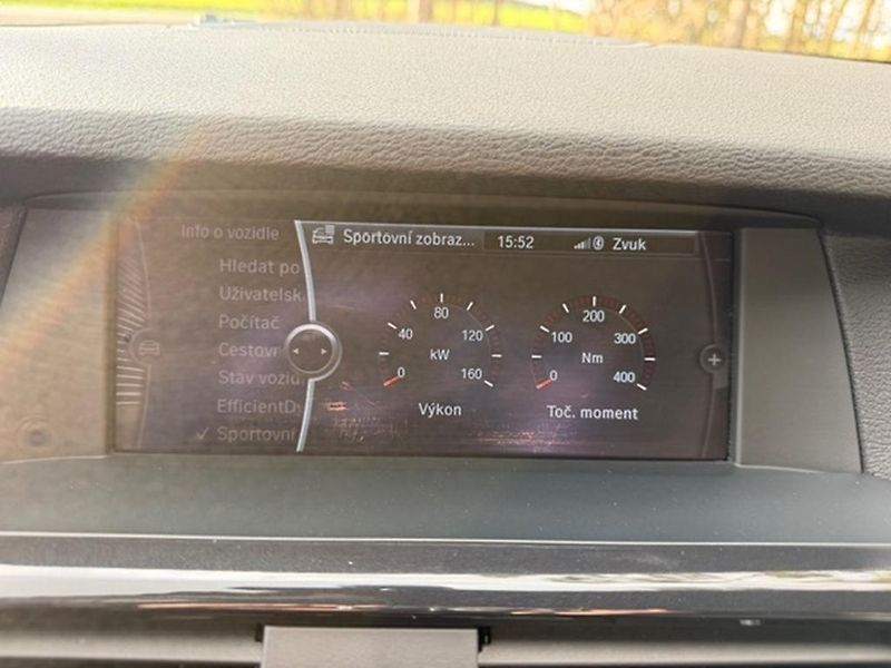 BMW X3 xDrive 20D M-Paket - fotka 32 z 37