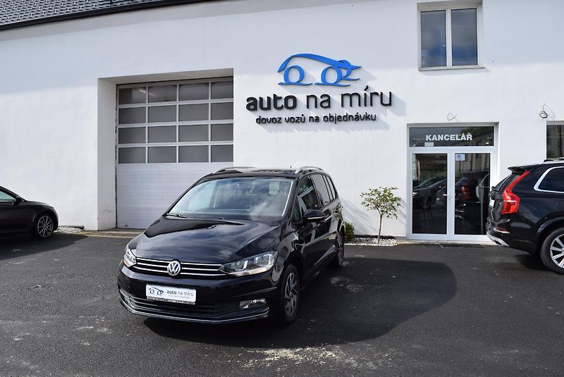 Volkswagen Touran (2017) 2.0TDI 110kw 7MÍST TAŽNÉ NAVI - fotografie inzerátu