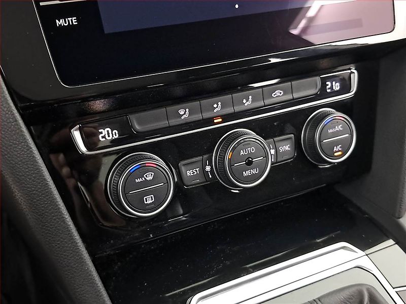 Volkswagen Arteon (2018) 1.5 TSI, Automat, Tempomat - fotka 17 z 21