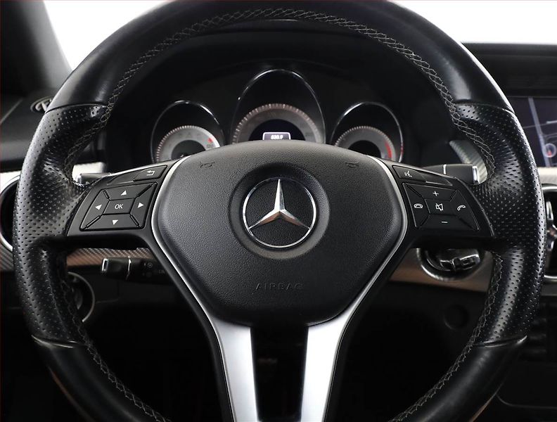 Mercedes-Benz GLK (2012) 220 CDI, 4X4, Automat, Kůže - fotka 8 z 17
