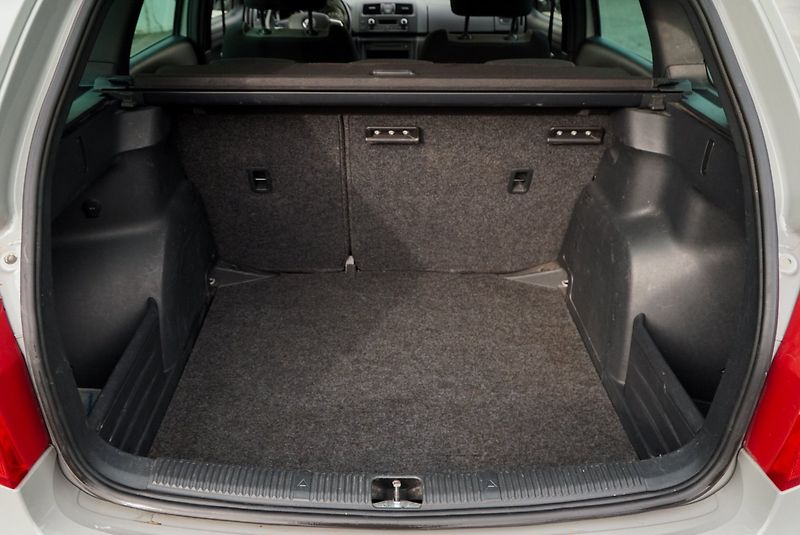 Škoda Fabia 1.2 TSI MONTECARLO - fotka 14 z 37