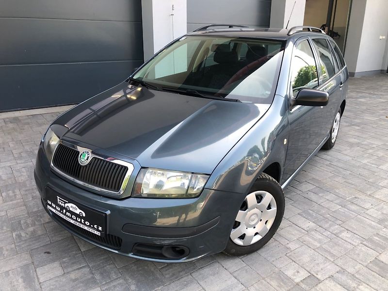 Škoda Fabia (2005) 1.4 16V - fotka 2 z 31