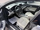Mercedes-Benz CLA 180 SB aut. - náhled 9