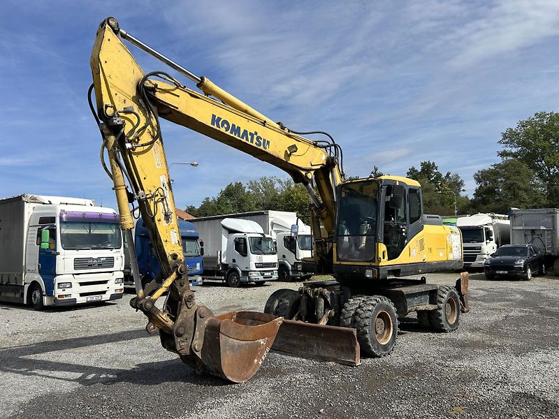 Komatsu (2006) PW200-7H - fotka 1 z 15