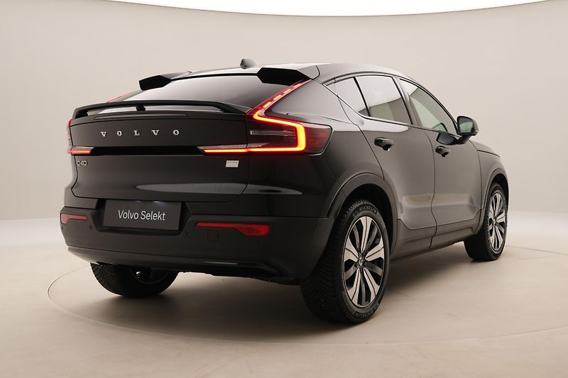 Volvo C40 PURE ELECTRIC SINGLE ULTIMATE - fotka 13 z 57