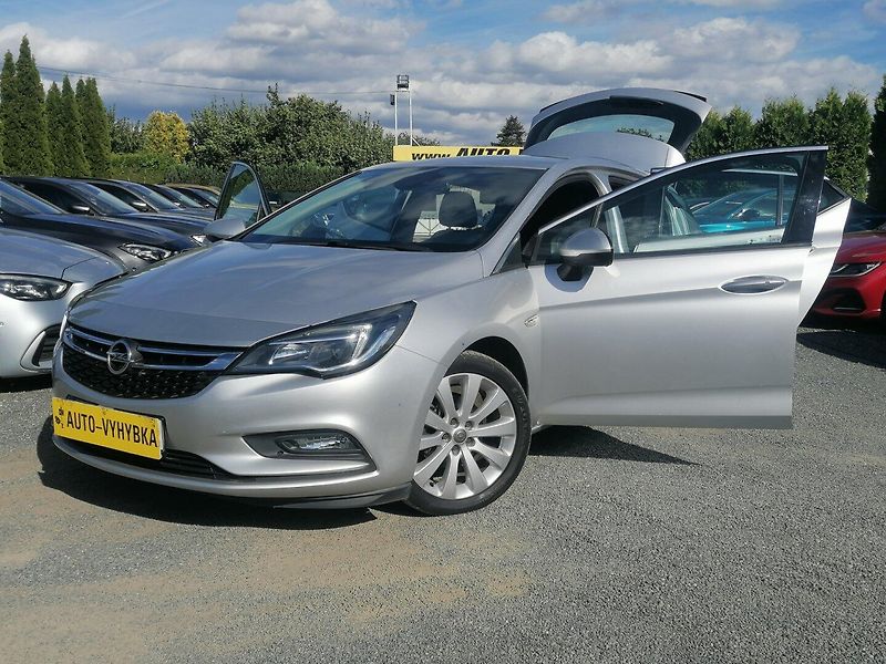 Opel Astra (2018) 1.4 Turbo Digi.klima,Výhřevy - fotka 1 z 30