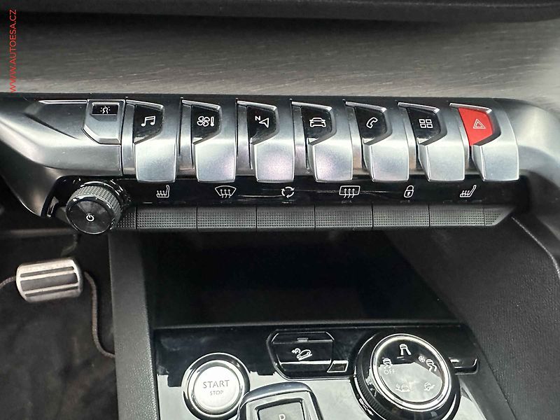 Peugeot 3008 (2017) 2.0HDi, ČR, AT, LED, navi - fotka 12 z 17