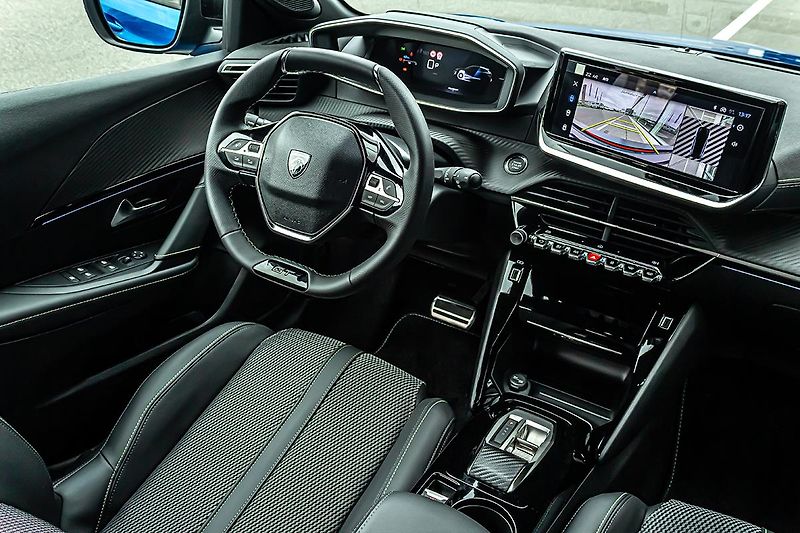 Peugeot 208 (2026) 1,2   GT Hybrid 145 e-DCS6 - fotka 10 z 20