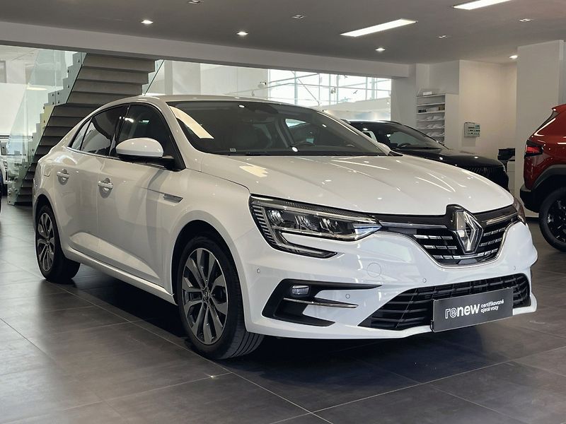 Renault Mégane (2023) GrandCoupé INTENS 1,3TCe 140k - fotka 6 z 20