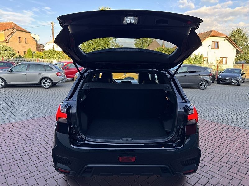 Mitsubishi ASX (2021) 2.0i Mivec Automat LED Kamera - fotka 21 z 50