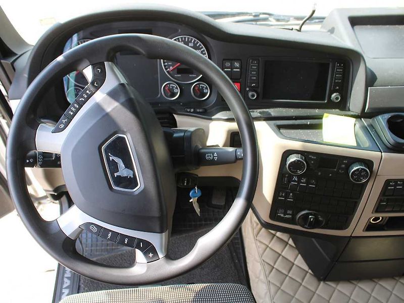 MAN TGX 18.420, BDF, VZDUCHOVÉ PÉROVÁN - fotka 12 z 26
