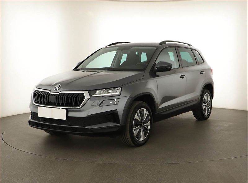 Škoda Karoq (2024) Style 2.0 TDI - fotka 2 z 15
