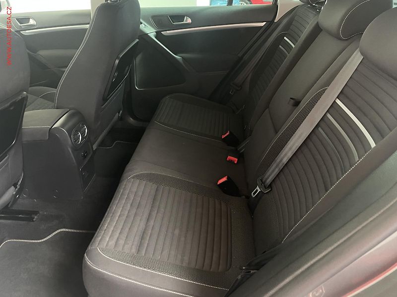 Volkswagen Tiguan (2014) 1.4 TSi 4X4, CUP, park.čidla - fotka 10 z 15