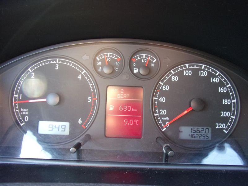 Volkswagen Multivan 2,5 TDI Comfortline 4x4 - fotka 21 z 27