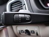 Volvo V40 1,6 D2 115 Summum - náhled 17