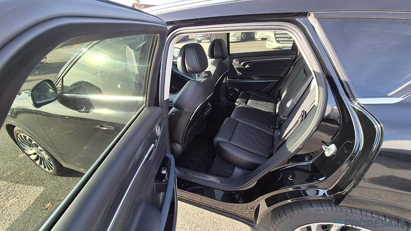 Ostatní VOYAH H97Z Free BEV 106kWh 4WD - fotka 11 z 19