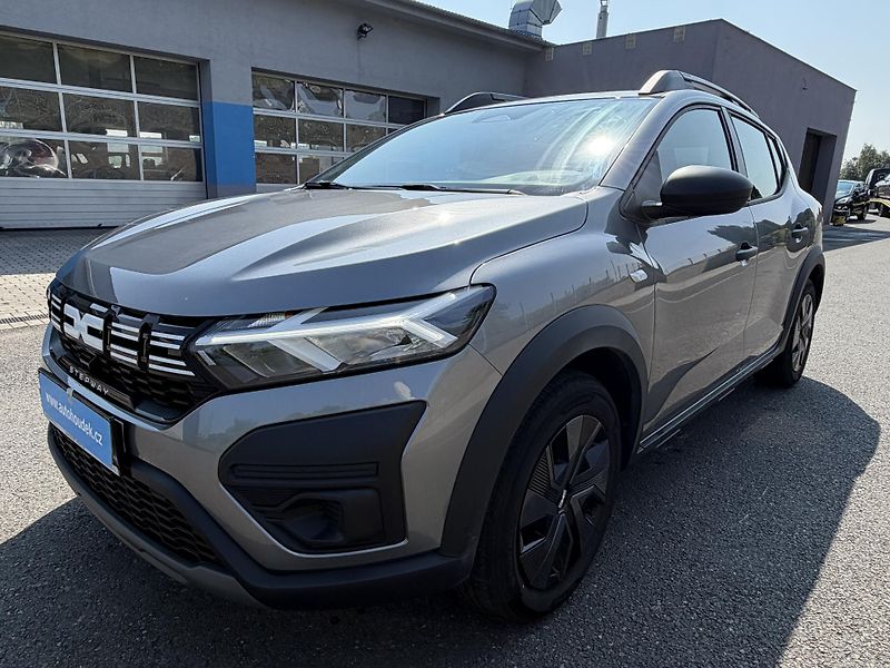 Dacia Sandero STEPWAY 1,0i 67kW klima závěs  - fotka 1 z 19