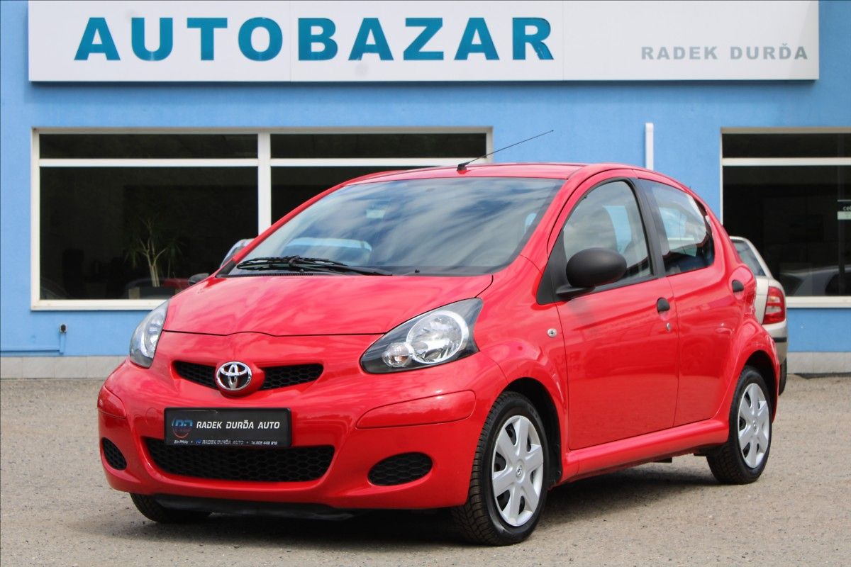Toyota Aygo 1,0 VVT-i  NOVÉ V ČR