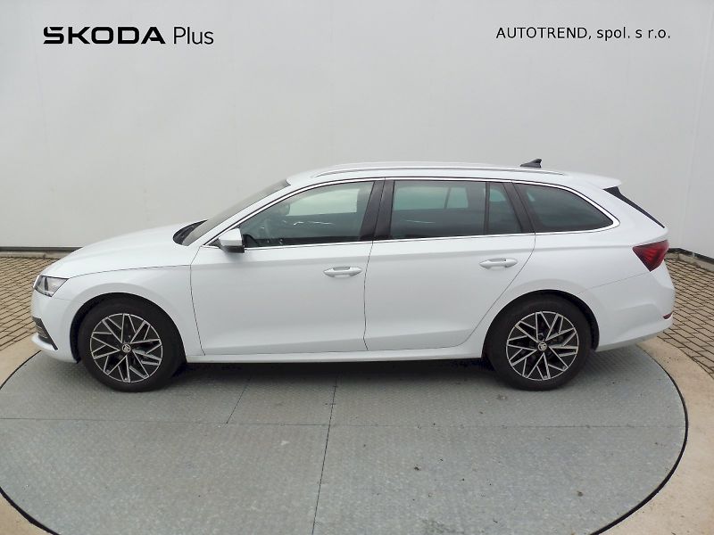 Škoda Octavia (2022) Combi Style 1,5 TSI 110kW - fotka 3 z 30