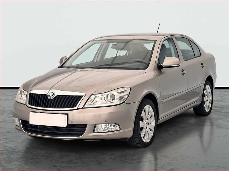 Škoda Octavia (2012) 1.4 TSI, Tempomat - fotka 2 z 17