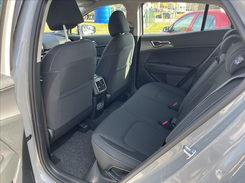 Kia Sportage (2026) 1,6 T-GDi GPF  COMFORT 4x2 - fotka 12 z 22