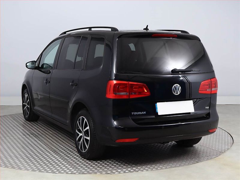 Volkswagen Touran (2010) 1.4 TSI, 7 míst, Tempomat - fotka 4 z 18