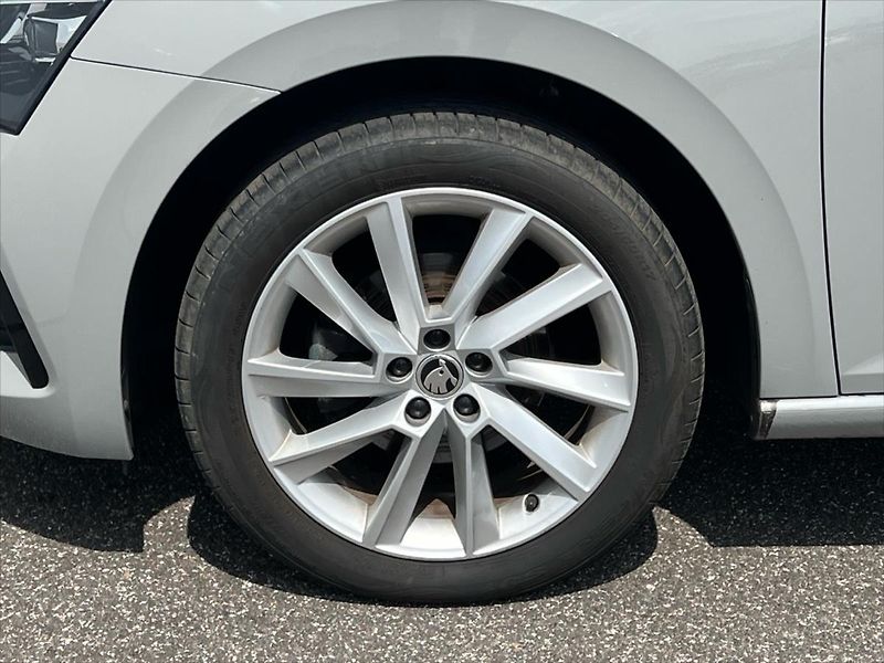 Škoda Scala 1,0 TSi 81kW STYLE - fotka 12 z 23