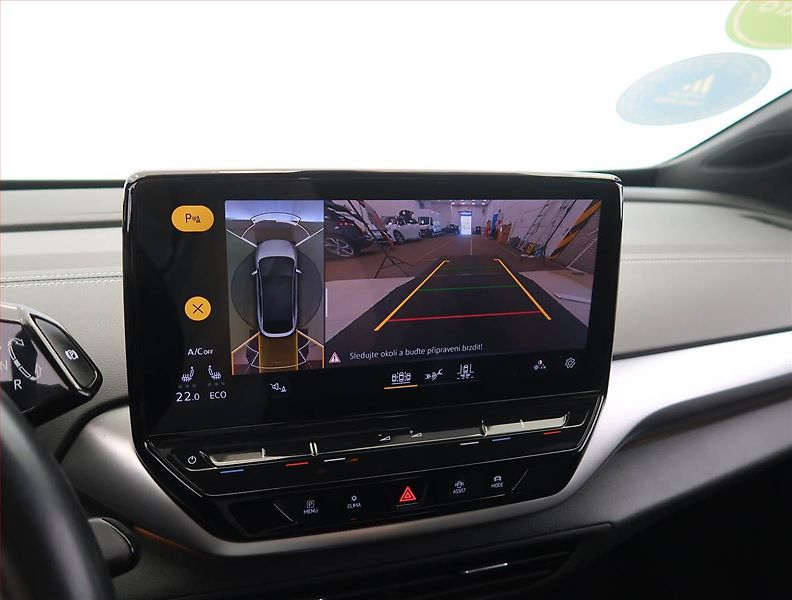 Volkswagen ID.5 (2023) Pro Perf. (82 kWh), SoH 93% - fotka 23 z 32