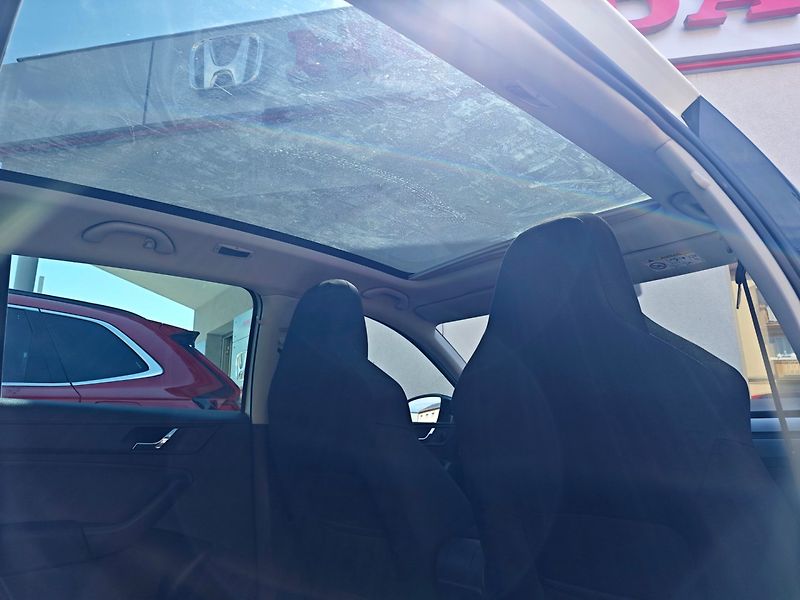 Škoda Rapid (2015) 1.2 TSi Spaceback Ambition + - fotka 28 z 42