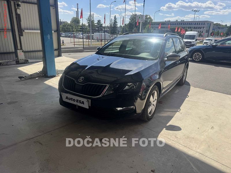 Škoda Octavia (2019) 1.6TDi, 2.maj,ČR, autoAC - fotka 1 z 3