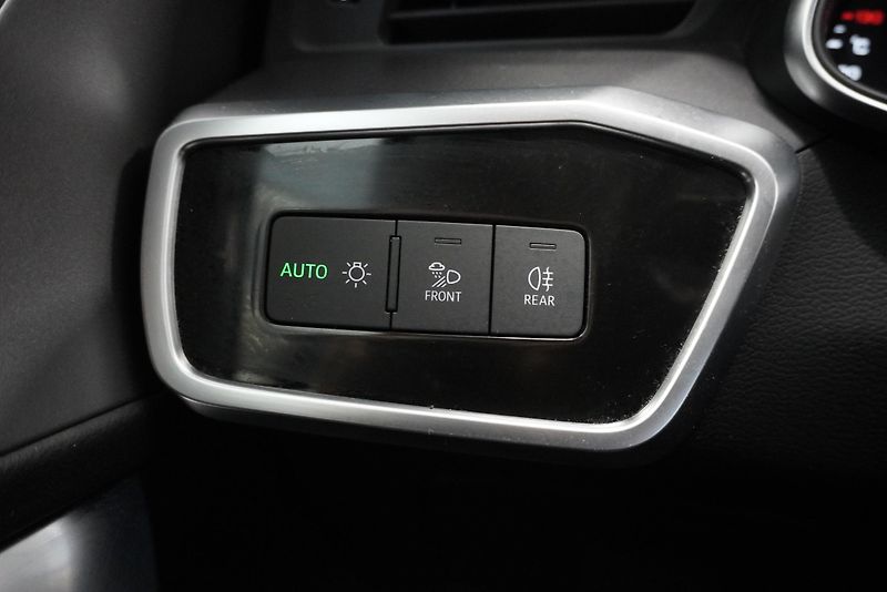 Audi A6  3,0 50 TDI 286PS QUATTRO AUT. - fotka 23 z 30