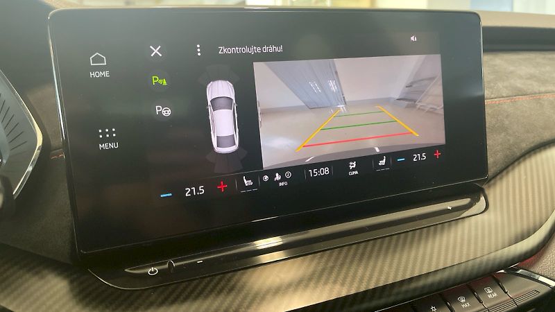 Škoda Octavia (2021) RS 2.0TSI 180kW DSG - fotka 31 z 33