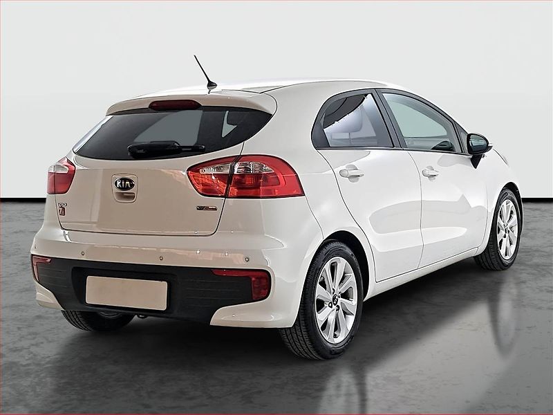 Kia Rio (2015) 1.25 CVVT, Tempomat - fotka 5 z 18
