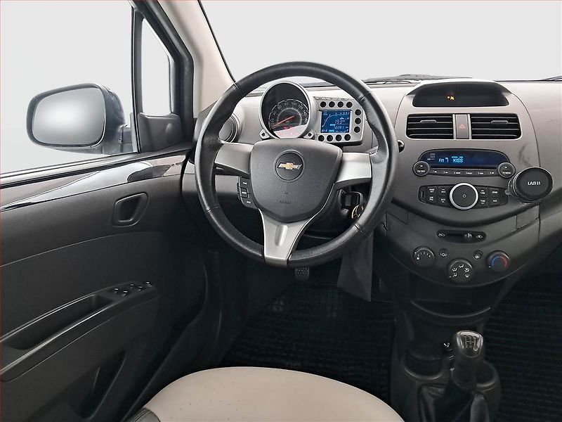 Chevrolet Spark (2012) 1.0 16V, po STK, udržované - fotka 7 z 18