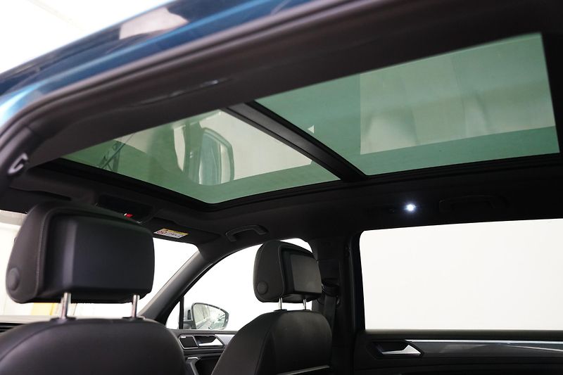 Volkswagen Tiguan Allspace - fotka 26 z 30
