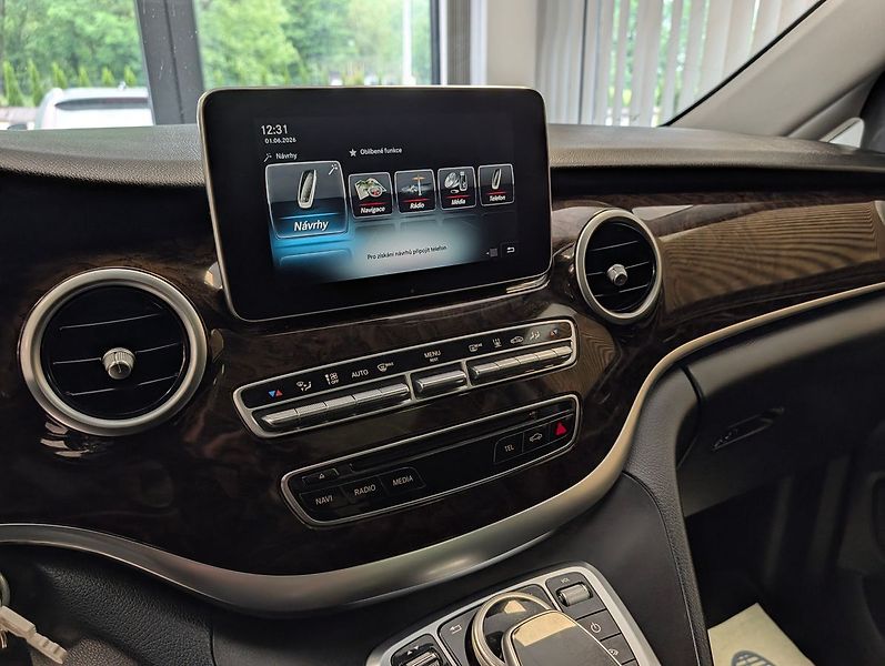 Mercedes-Benz Třídy V V250 4M EXCLUSIVE - fotka 17 z 36