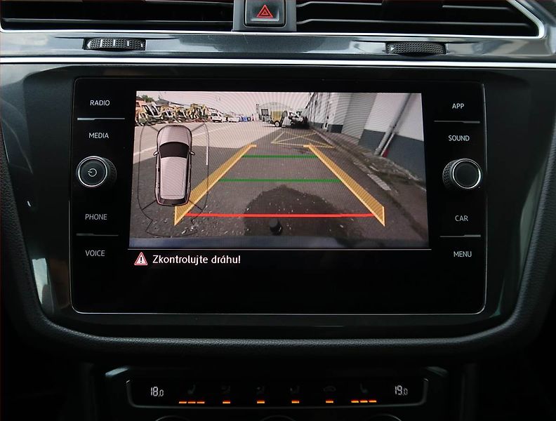 Volkswagen Tiguan (2018) 1.4 TSI - fotka 16 z 22