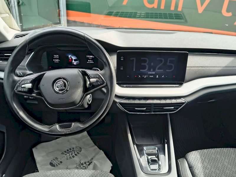 Škoda Octavia (2021) STYLE 1.5TSI 110KW M-HEV DSG C - fotka 14 z 24