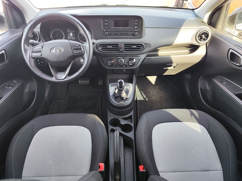 Hyundai i10 1.0i/49kW Comfort AMT - fotka 11 z 26