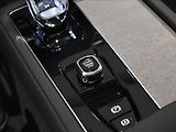 Volvo XC90 (2026) 2,0 B5  Ultra Bright - náhled 33