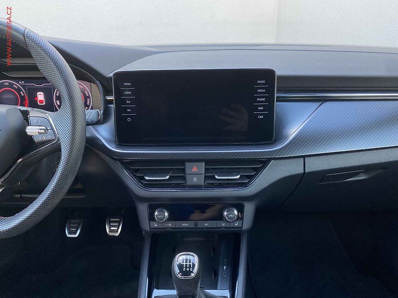Škoda Kamiq (2021) 1.0 TSi, Monte Carlo, LED - fotka 12 z 22