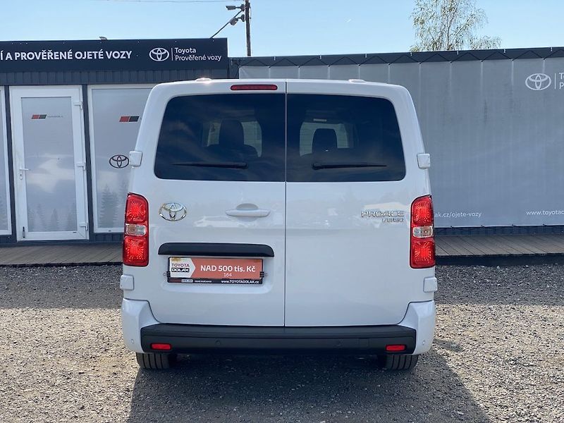 Toyota ProAce Verso 2.0D, ČR, Business L2, 8 míst - fotka 5 z 23