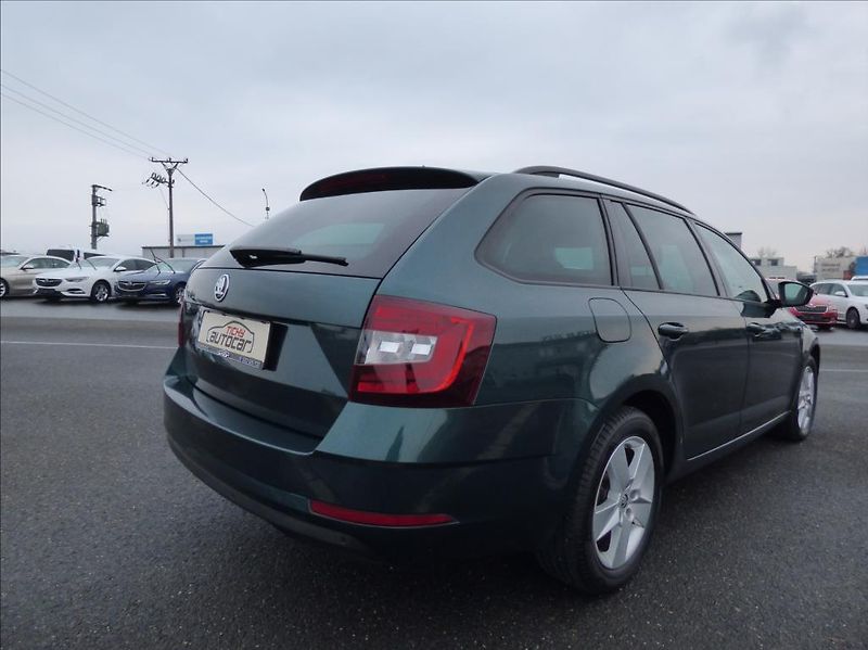 Škoda Octavia 2,0 TDI DSG,LED,Navigace  Ambi - fotka 5 z 55