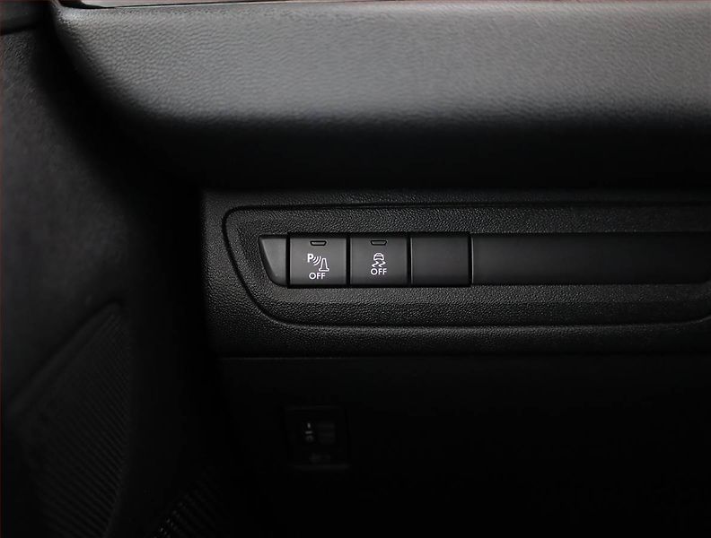 Peugeot 208 (2016) 1.2 PureTech, ČR,1.maj - fotka 14 z 15